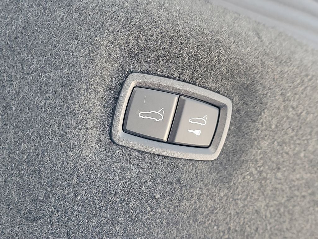 2026 Porsche Taycan Base