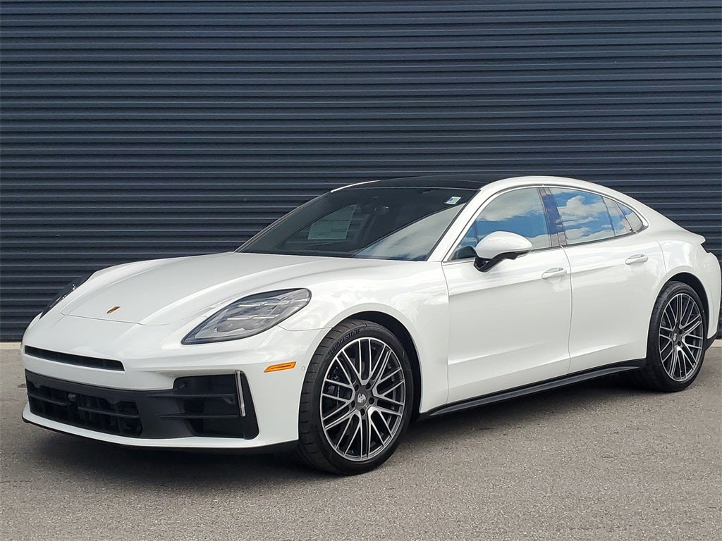 2026 Porsche Panamera Base