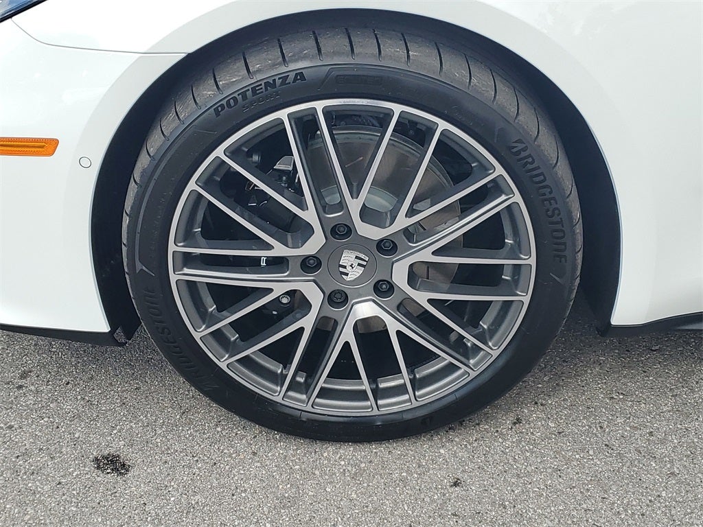 2026 Porsche Panamera Base