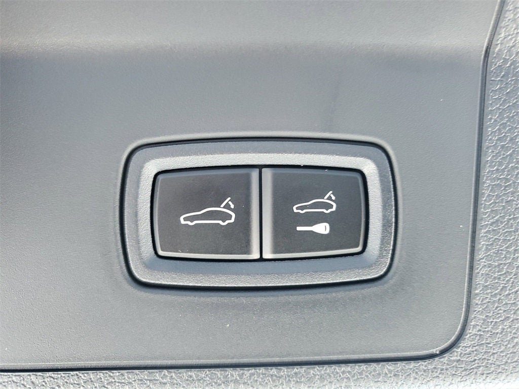 2026 Porsche Panamera Base