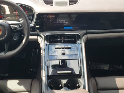 2026 Porsche Panamera Base