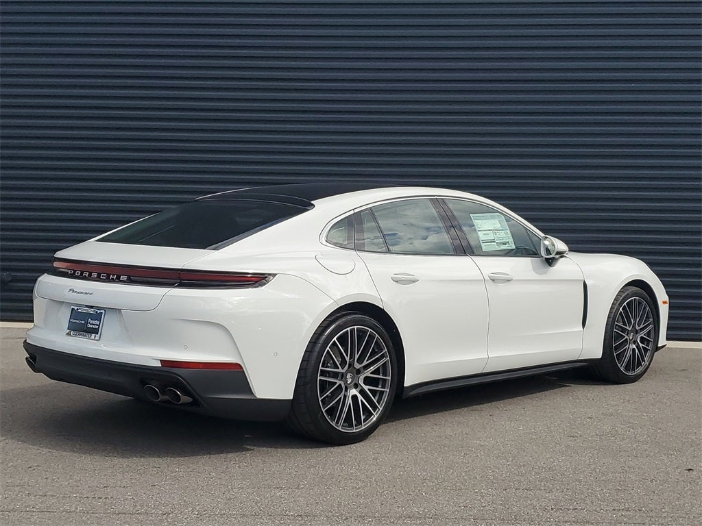2026 Porsche Panamera Base