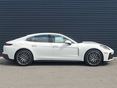 2026 Porsche Panamera Base