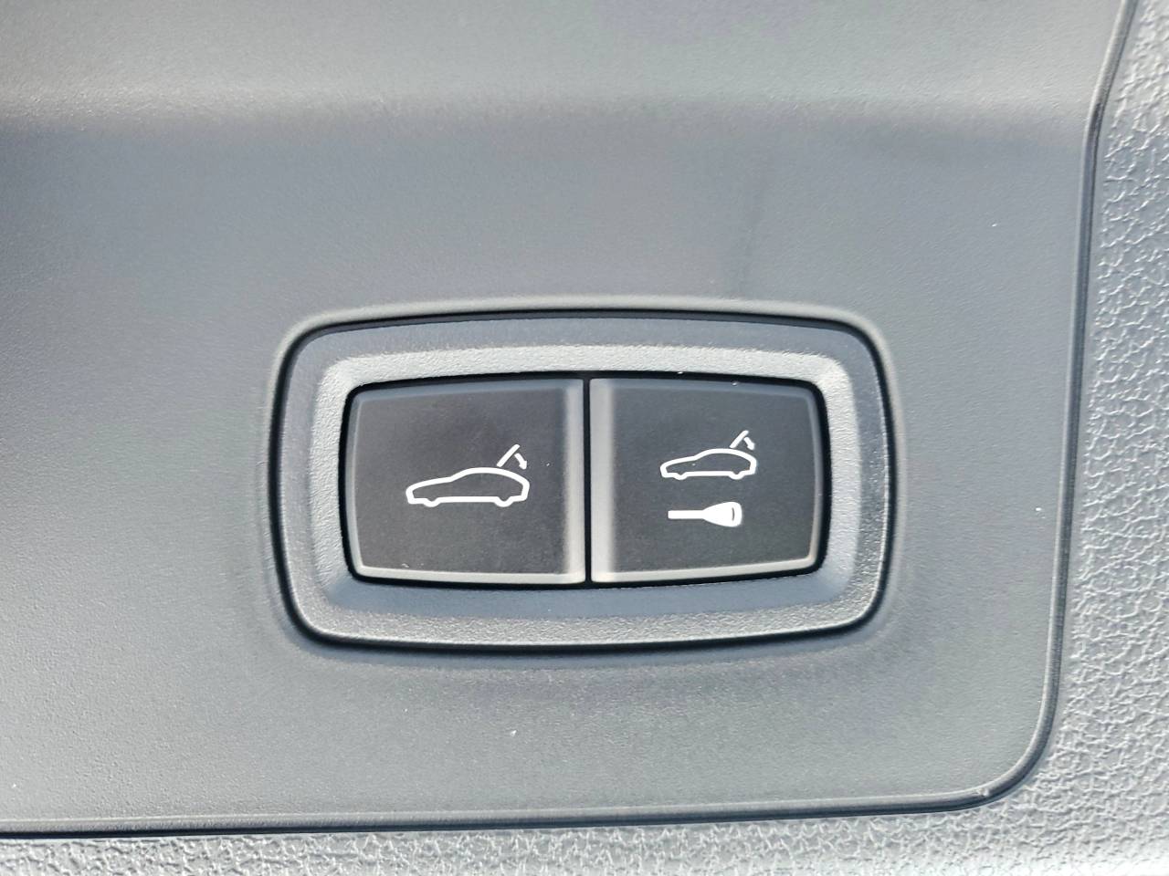 2026 Porsche Panamera Base