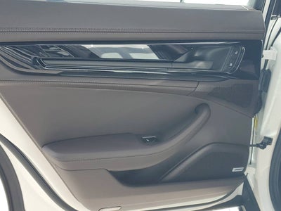 2026 Porsche Panamera Base