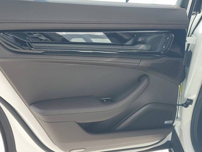 2026 Porsche Panamera Base