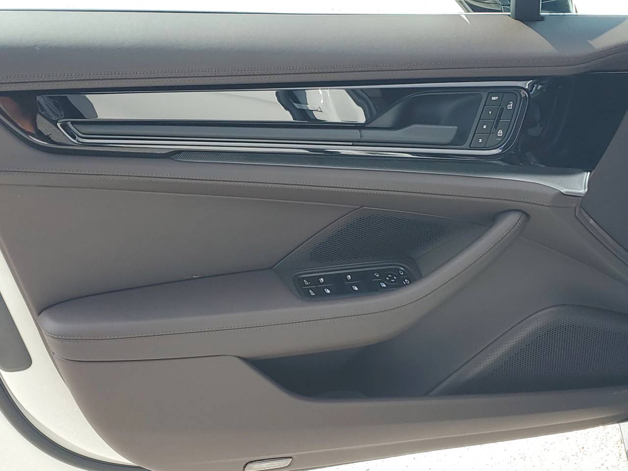 2026 Porsche Panamera Base