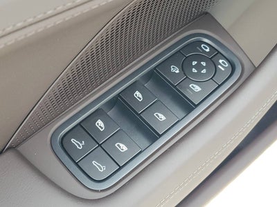 2026 Porsche Panamera Base