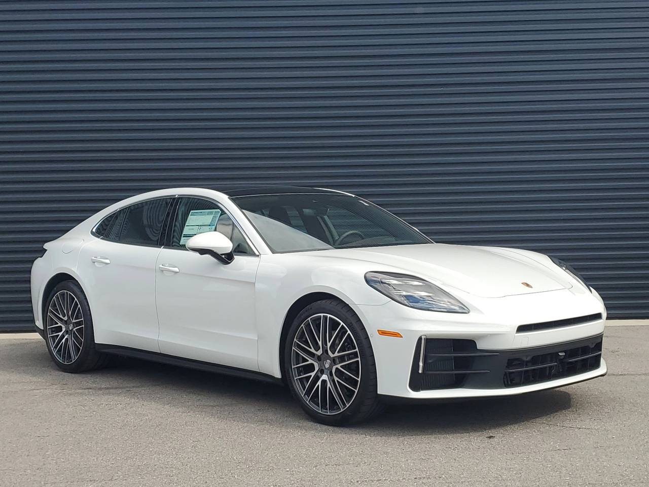 2026 Porsche Panamera Base
