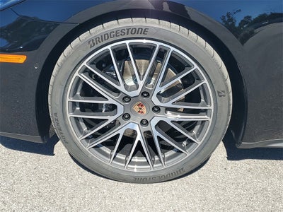 2026 Porsche Panamera Base