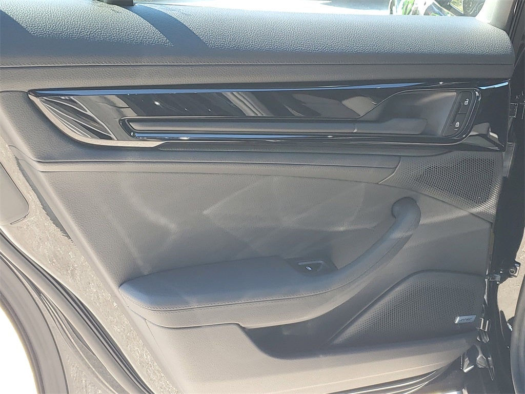 2026 Porsche Panamera Base