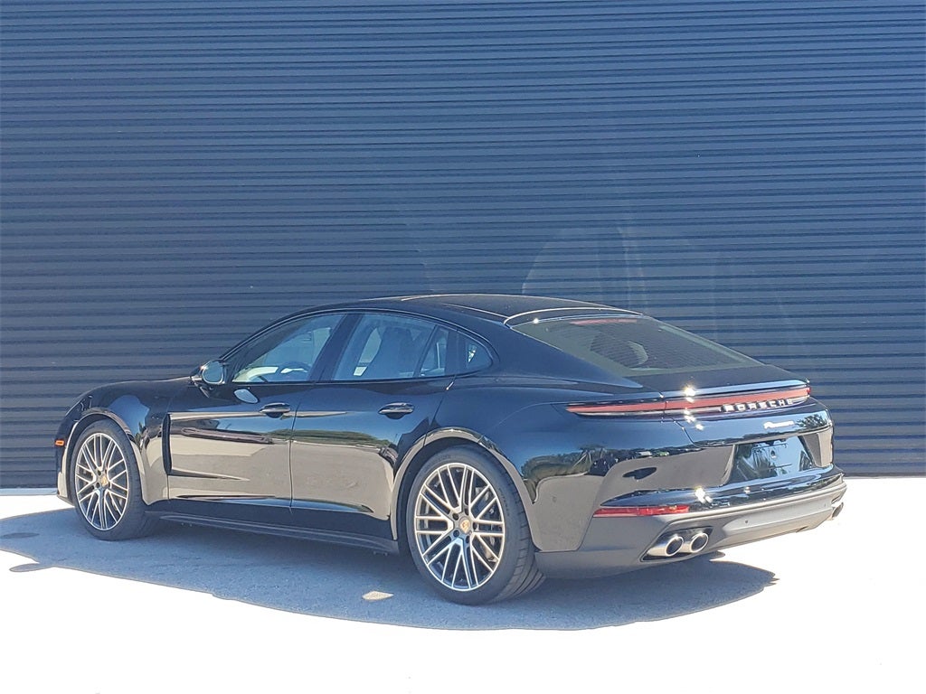 2026 Porsche Panamera Base