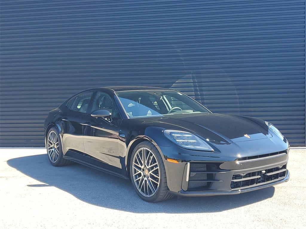 2026 Porsche Panamera Base