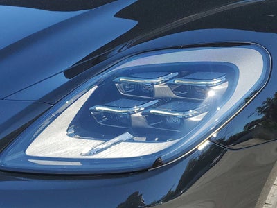 2026 Porsche Panamera Base