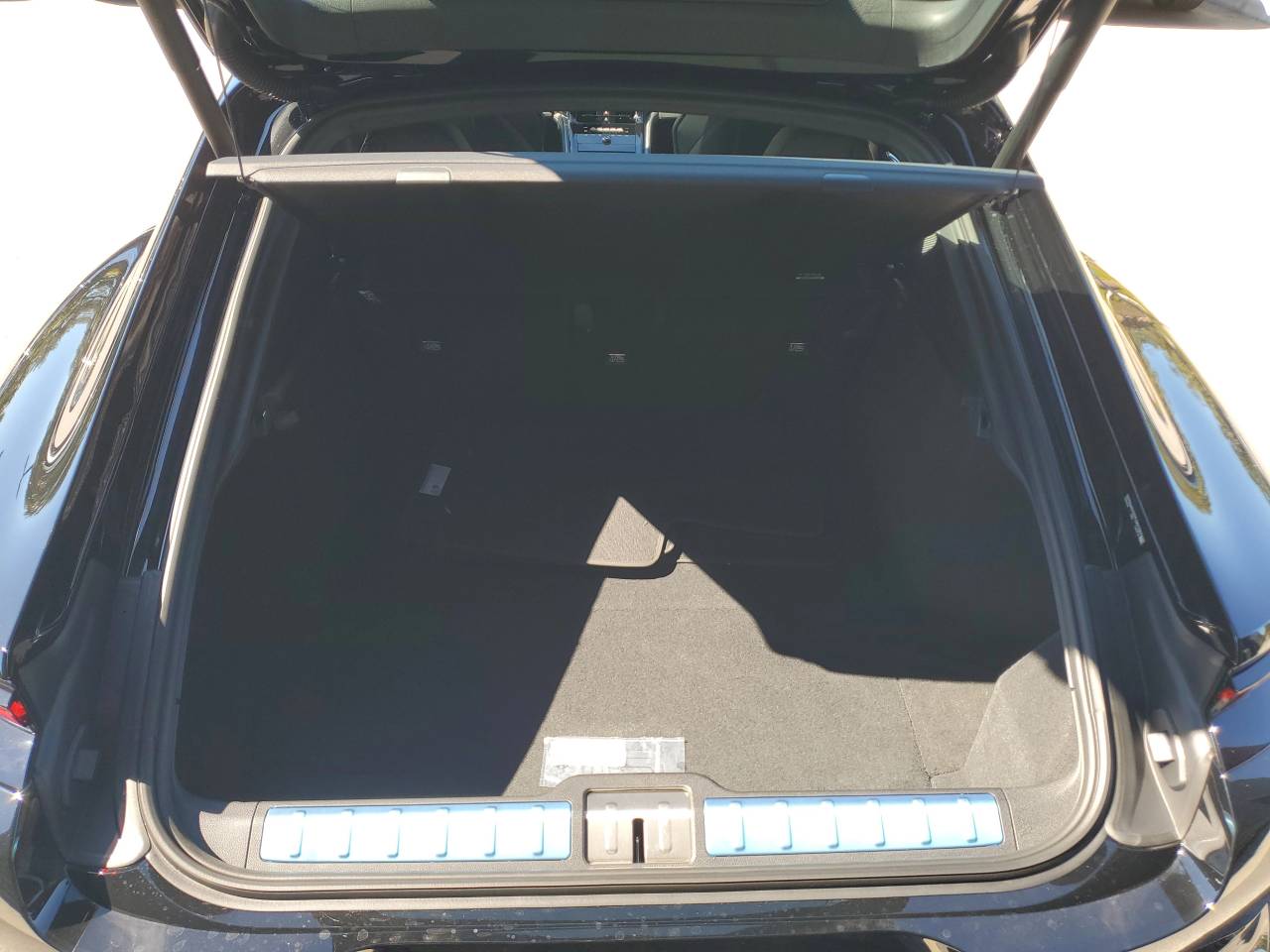 2026 Porsche Panamera Base