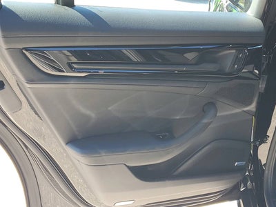 2026 Porsche Panamera Base