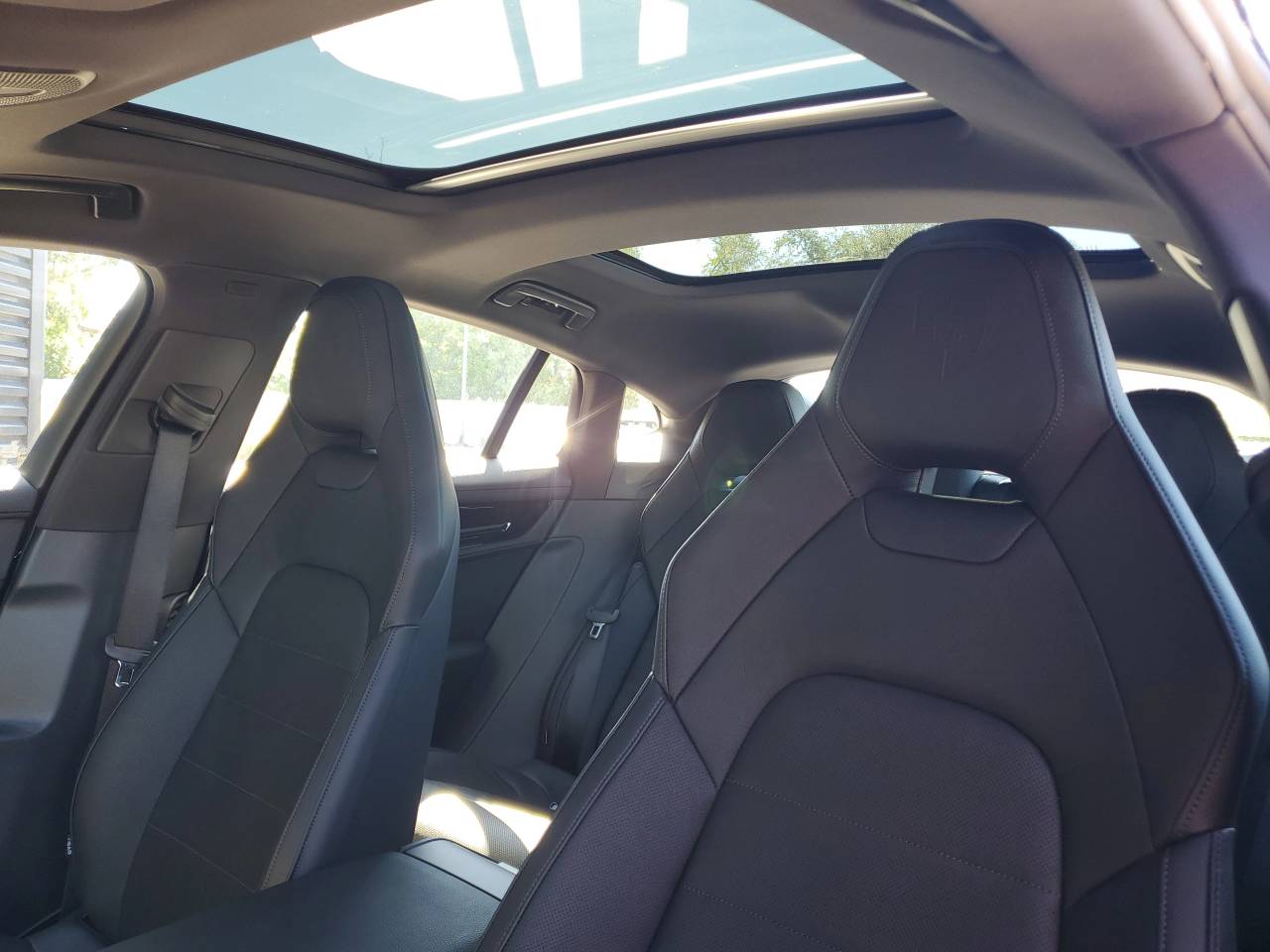 2026 Porsche Panamera Base