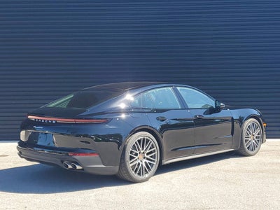 2026 Porsche Panamera Base