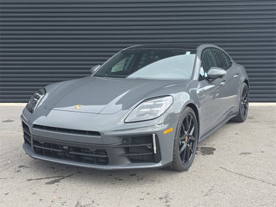 2026 Porsche Panamera Base