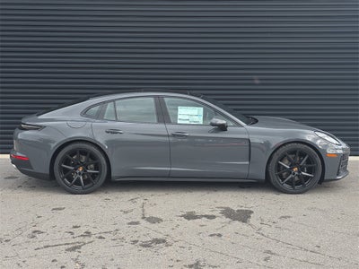2026 Porsche Panamera Base