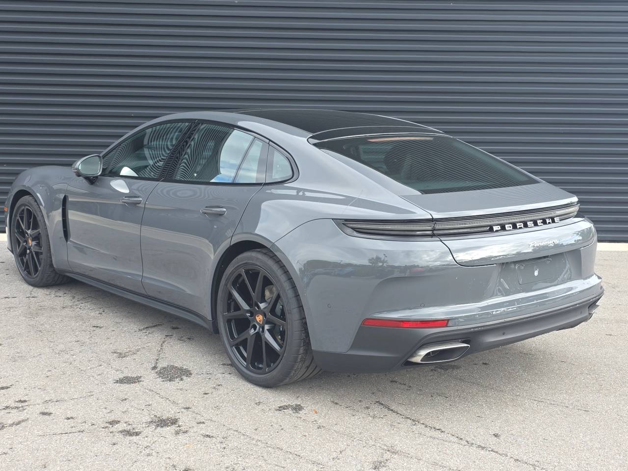 2026 Porsche Panamera Base