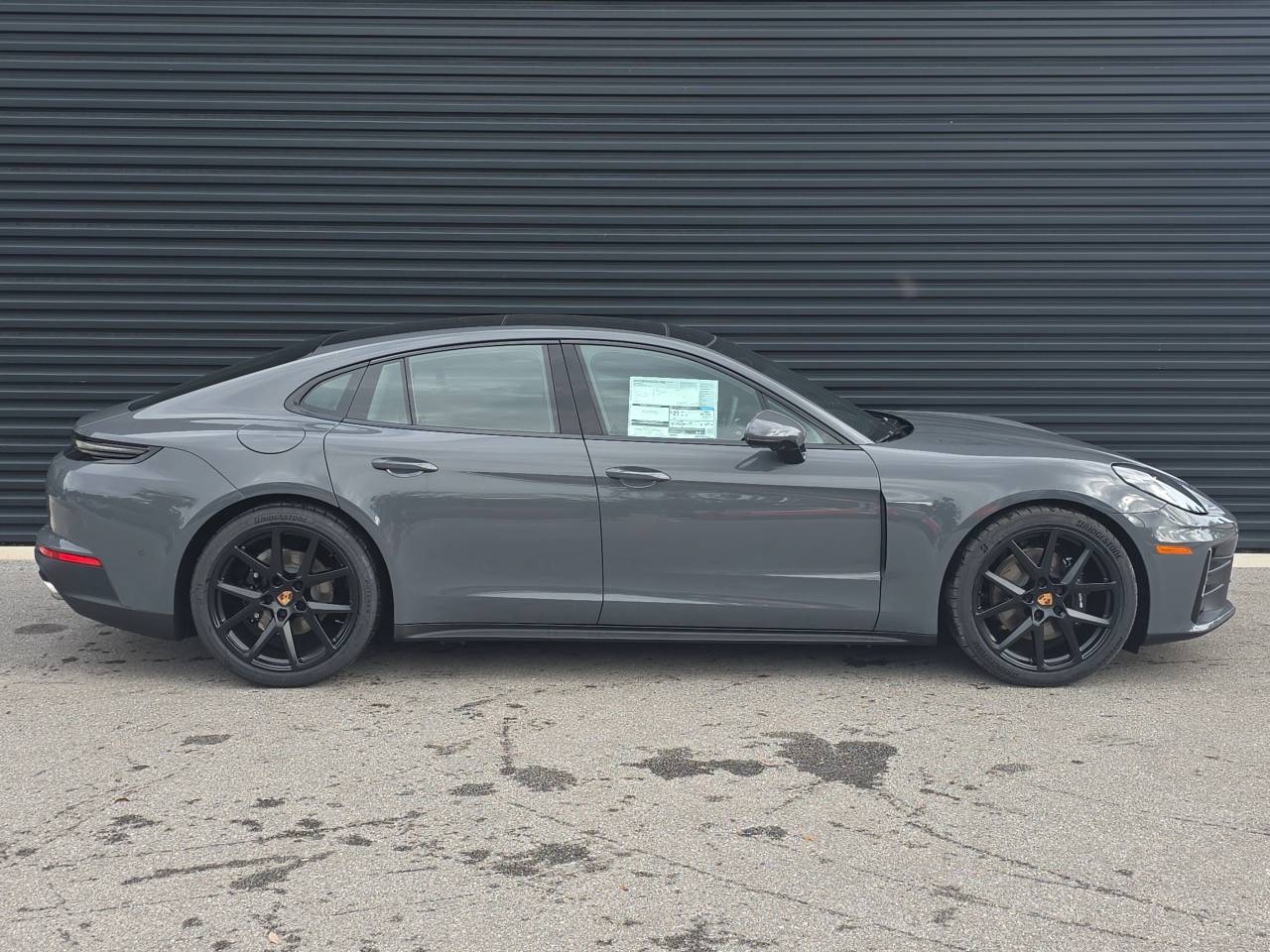 2026 Porsche Panamera Base