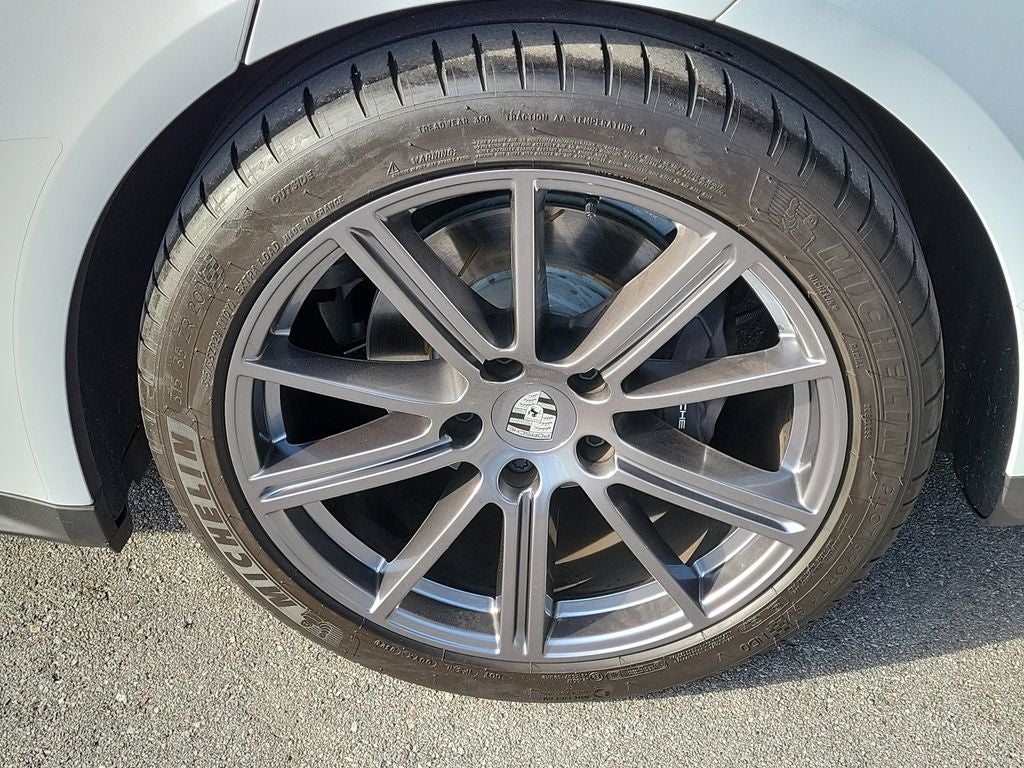2024 Porsche Panamera Base
