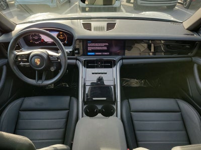 2024 Porsche Panamera Base