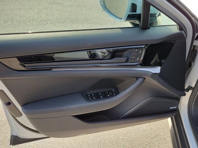 2024 Porsche Panamera Base