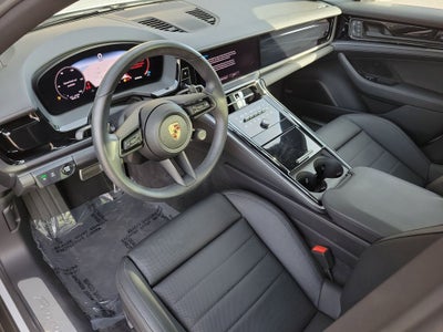 2024 Porsche Panamera Base