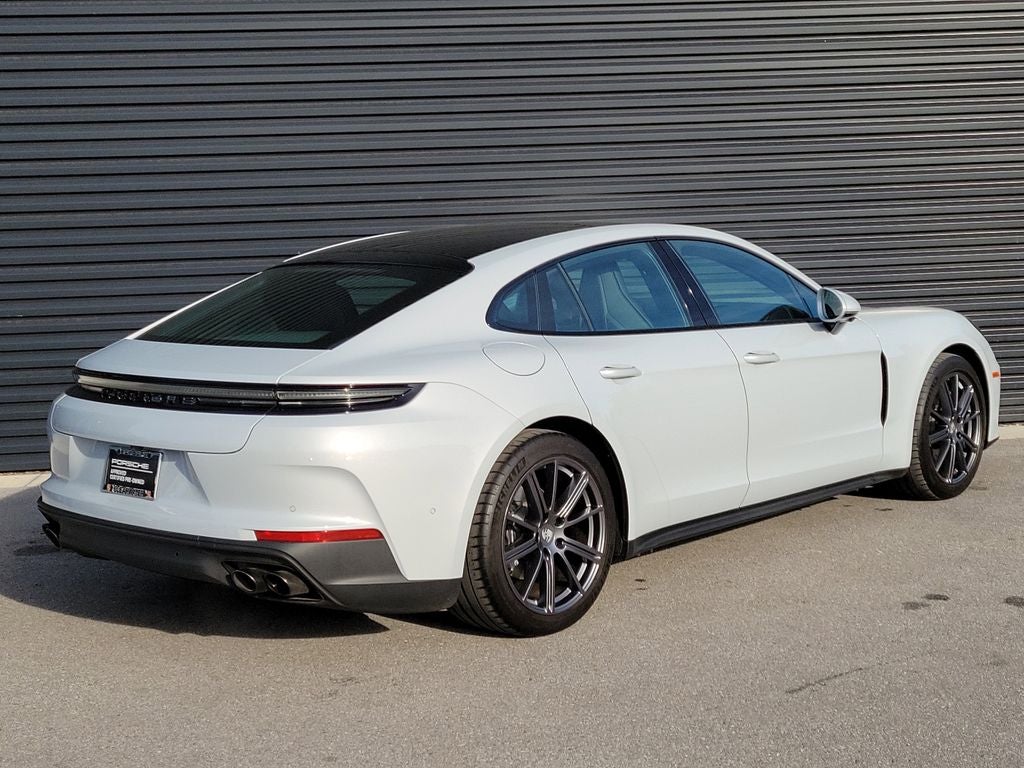 2024 Porsche Panamera Base