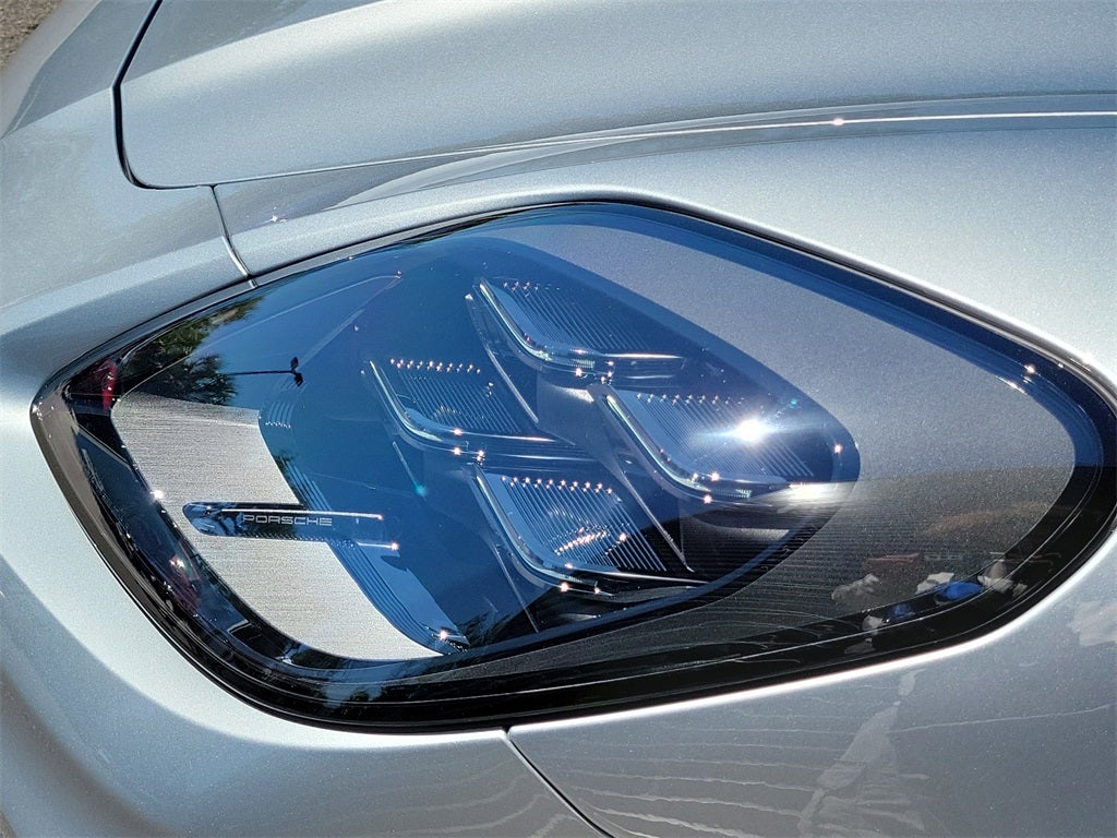 2025 Porsche Panamera Base