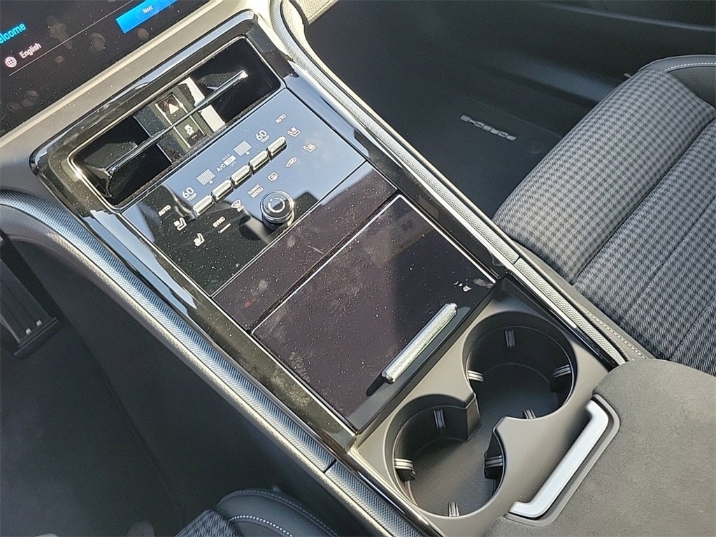 2025 Porsche Panamera Base