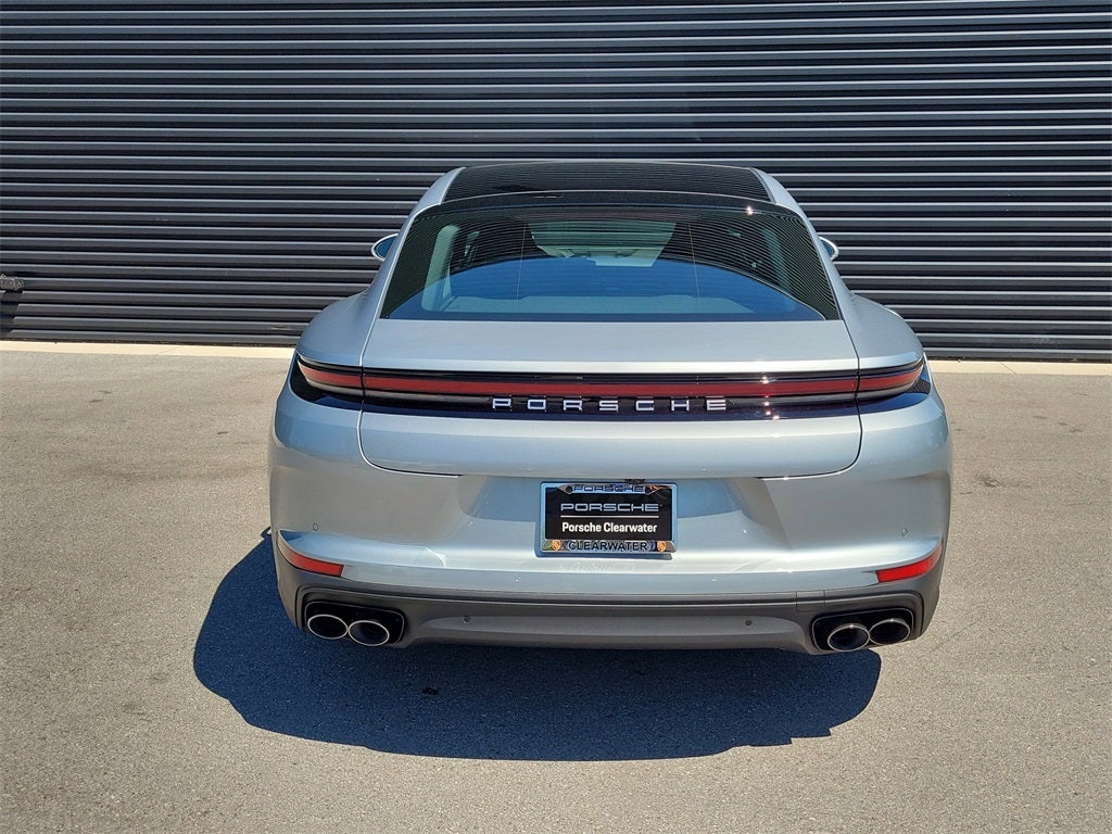 2025 Porsche Panamera Base