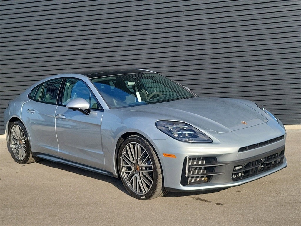 2025 Porsche Panamera Base