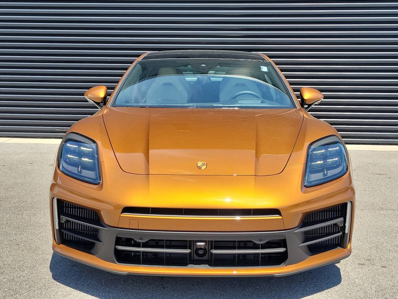 2025 Porsche Panamera Base