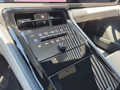 2025 Porsche Panamera Base