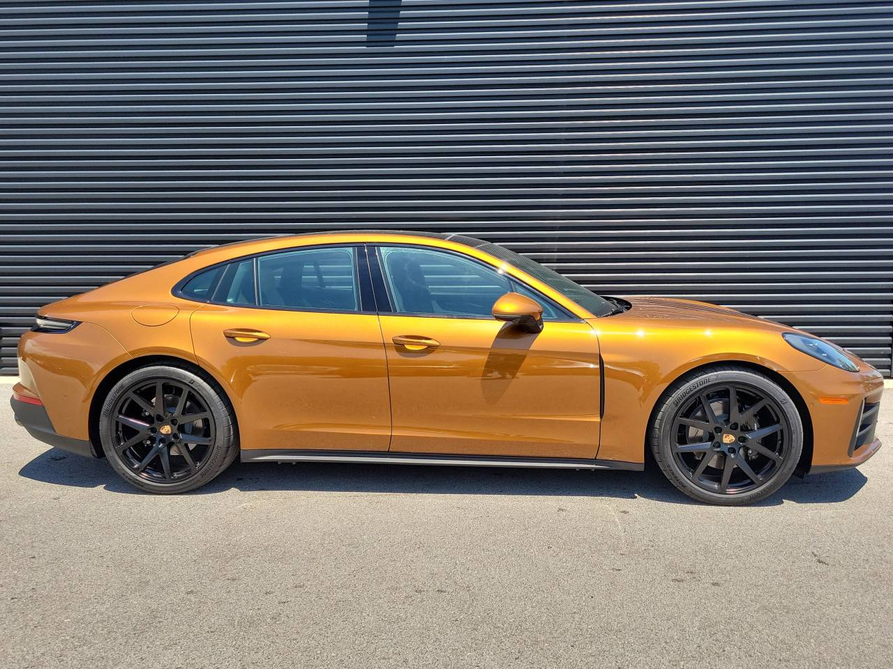 2025 Porsche Panamera Base