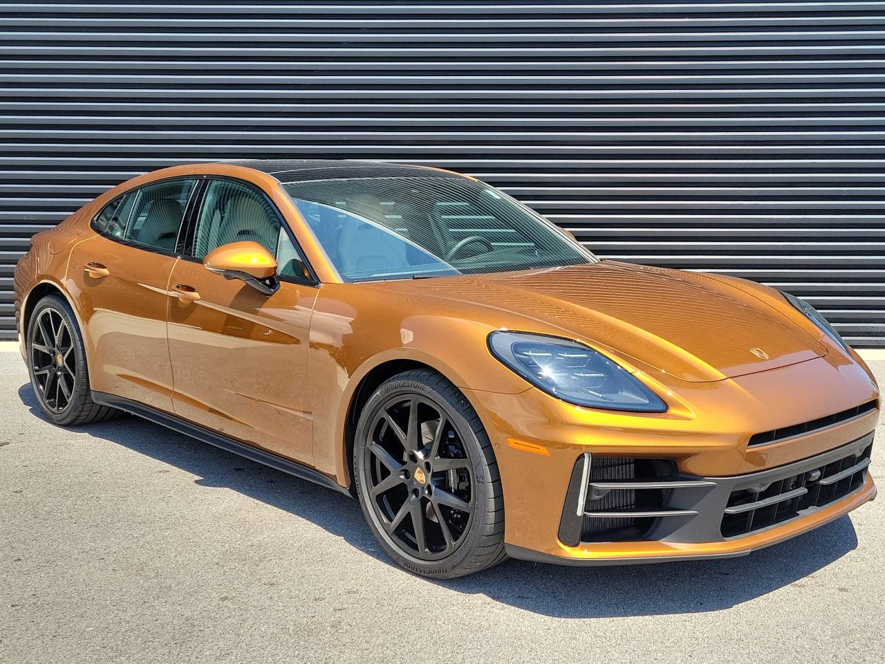 2025 Porsche Panamera Base