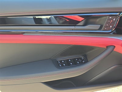 2026 Porsche Panamera Base