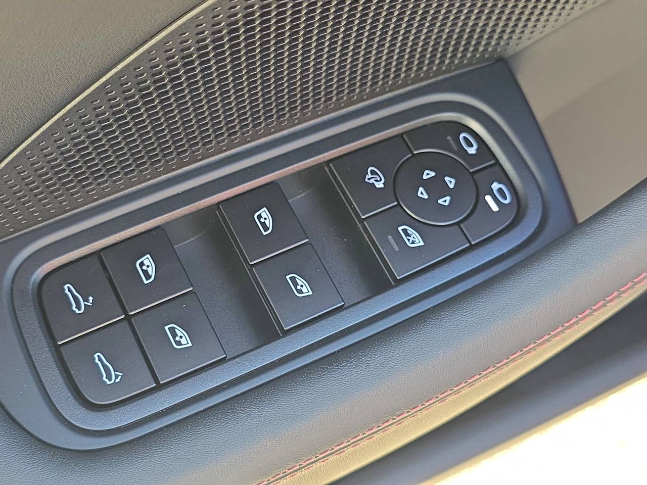 2026 Porsche Panamera Base