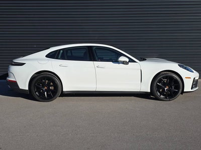 2026 Porsche Panamera Base