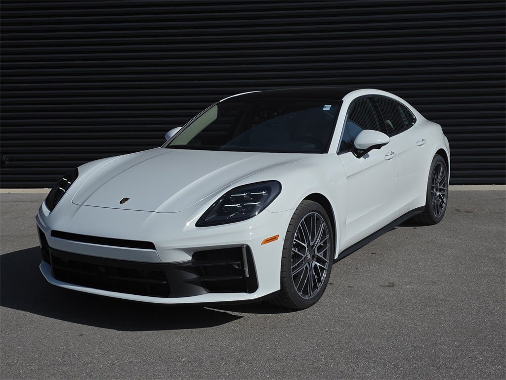 2026 Porsche Panamera Base
