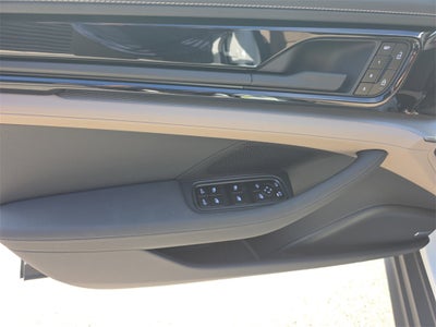 2026 Porsche Panamera Base