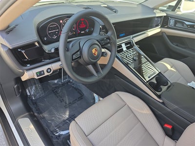 2026 Porsche Panamera Base