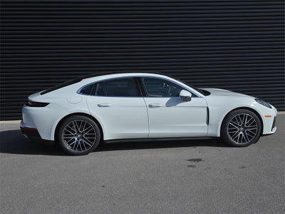 2026 Porsche Panamera Base