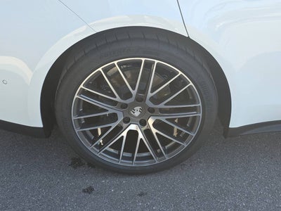 2026 Porsche Panamera Base