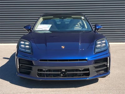 2026 Porsche Panamera Base