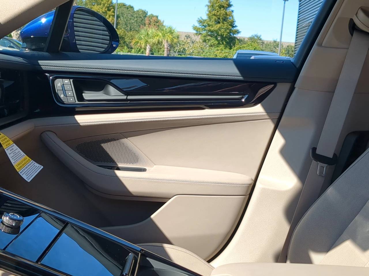 2026 Porsche Panamera Base