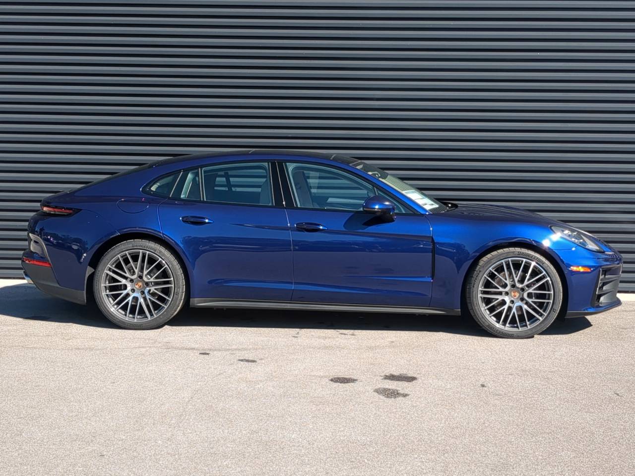 2026 Porsche Panamera Base